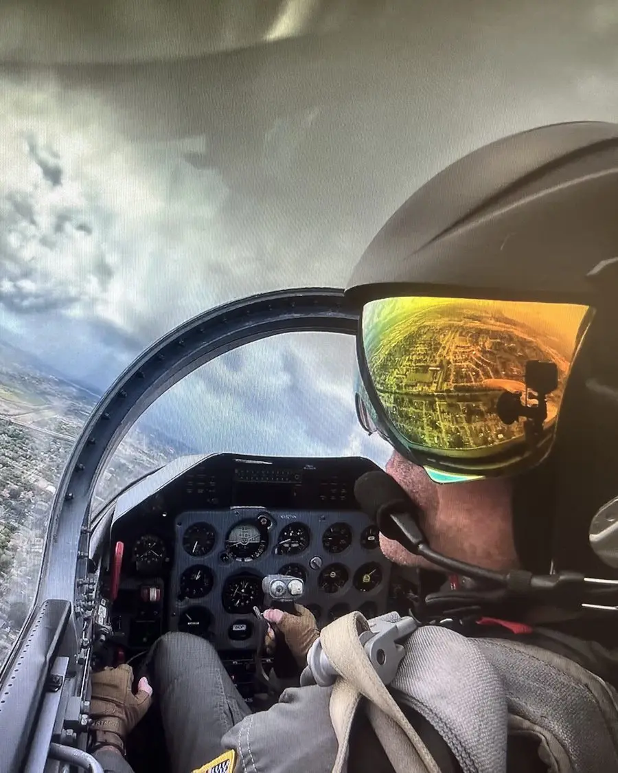 Pike Howard flying, from the cockpit